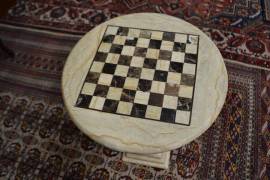 Tavolo da gioco a scacchiera in marmo