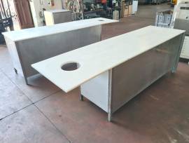 2 TAVOLI ARMADIATI PIANO IN TEFLON USATI  