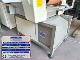 CONFEZIONATRICE PROFESSIONALE AUTOMATICA USATA CONFEZIONATRICE PROFESSIONALE AUTOMATICA USATA