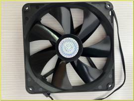 Ventola Cooler Master 140mm DF1402512SELIN Ventola Cooler Master 140mm DF1402512SELIN