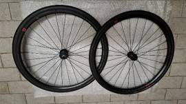 COMPONENTI ASSEMBLAGGIO BICI DA CORSA