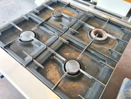 2 CUCINE COTTURA A GAS USATE 2 CUCINE COTTURA A GAS USATE