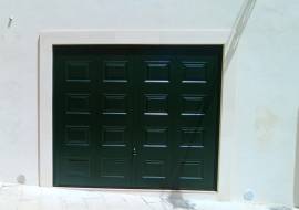 Basculante manuale Hörmann modello Berry N80 2,480 m x 2,290 m