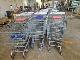 CARRELLI SPESA PER SUPERMERCATO USATI  