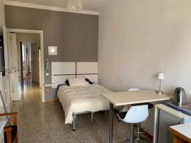 Milano Navigli/Bocconi stanza singola arredata al piano attico zona residenziale