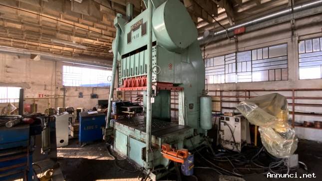 PRESSA IDRAULICA MOSSINI 400 TON