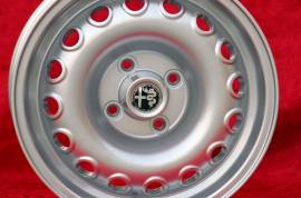 4 pz. cerchi Alfa Romeo GTA 6.5x15 ET29 Giulia, 10