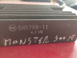 Regolatore di tensione Ducati Monster 900ie sh579b-11