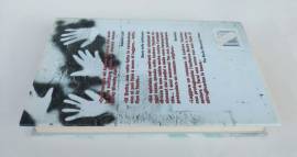 Contro il male di Andrew Vachss Ed.Sperling & Kupfer, 2002 pari a nuovo 