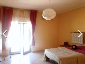 APPARTAMENTO LUMINOSO - ZONA C. COMM.LI "I PORTALI-LE ZAGARE