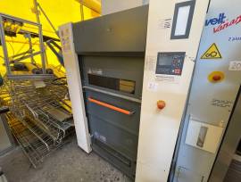 macchinari e attrezzature per stireria industriale, mezzi di sollevamento e vari