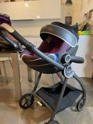 Trio ovetto-passeggino-carrozzina