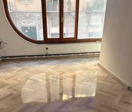 Lucidatura Pavimenti Professionale – Preventivo Gratuito e Intervento Rapido!