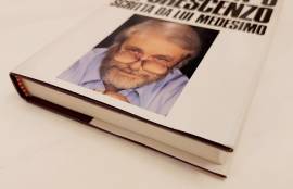 Vita di Luciano De Crescenzo scritta da lui medesimo 1°Ed.CDE su licenza Arnoldo Mondadori, 1989
