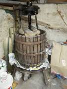Vendo Torchio pèr spriemitura uva in buòno stato