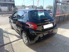 PEUGEOT 208 1.4 HDI ACTIVE
