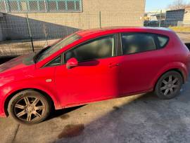 Autovettura Seat Leon targa DJ301ZZ