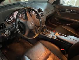 Mercedes C200