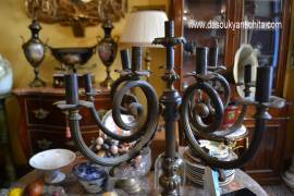Candelabro in bronzo a cinque braccia del XX secolo