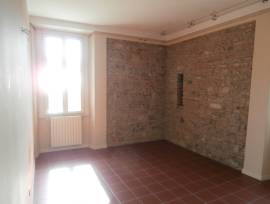 Trilocale ristrutturato in Palazzina Liberty