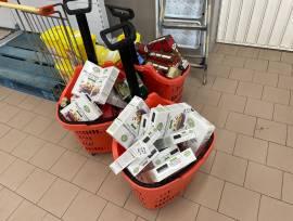 LOTTO 9 - Rimanenze prodotti alimentari e beni di consumo
