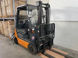 LOTTO 1 - Transpallet elettrico e carrello elevatore