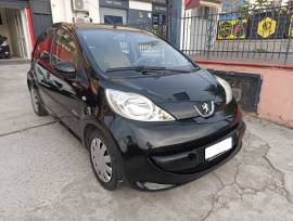 PEUGEOT 107 1.0 SWEET YEARS