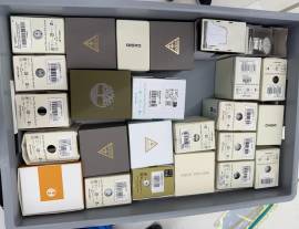 Stock prodotti, batterie, imballaggi, arredi e varie Stock prodotti, batterie, imballaggi, arredi e varie