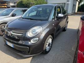 Autovettura Fiat 500 L Autovettura Fiat 500 L