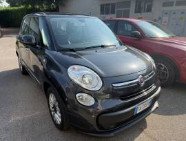 Autovettura Fiat 500 L Autovettura Fiat 500 L