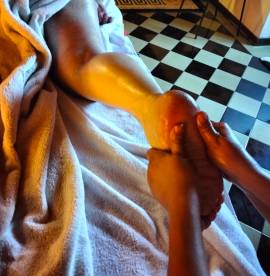 MASSAGGI PROFESSIONALE -NO EROTICO