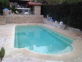 PISCINA IN VETRORESINA MODELLO " CASSIA" PISCINA IN VETRORESINA MODELLO " CASSIA"