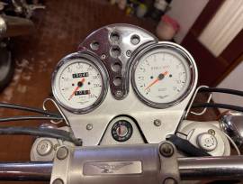 Motoveicolo Guzzi California