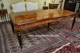 Tavolo da pranzo-riunioni intarsiato stile inglese allungabile fino a 232 cm.