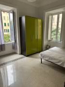 VOMERO – VIA RIBERA | CAMERE IN LOCAZIONE PER STUDENTESSE