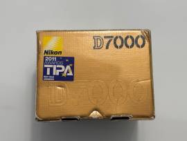 Nikon D7000 reflex con sensore APS-C