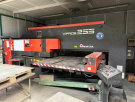 Macchinari e attrezzature per officina