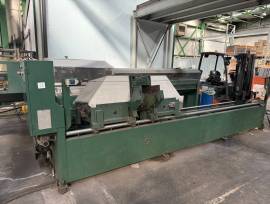 Macchinari e attrezzature per officina