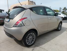 Lancia Ypsilon GOLD 1.3 MTJ diesel Lancia Ypsilon GOLD 1.3 MTJ diesel