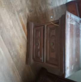 comodino 3 cassetti