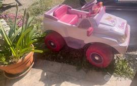 Jeep Elettrica Peg-Perego di Barbie