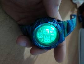 orologio digitale in gomma colore militare