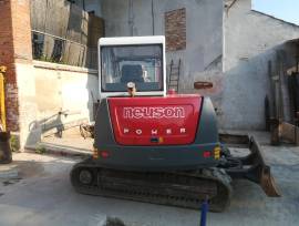 Escavatore gommato Neuson 5002