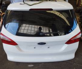 Portellone Ford Focus sw anno 2015