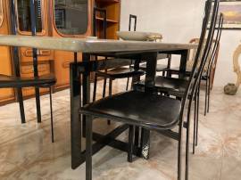 tavolo marmo con sedie