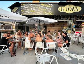 BENIDORM,    ZONA INGLESE, COCKTAIL BAR  28000 