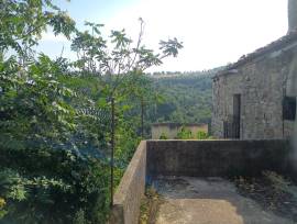 Casa indipendente con terrazzo a Castelbottaccio 