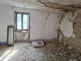 Casa indipendente con terrazzo a Castelbottaccio 