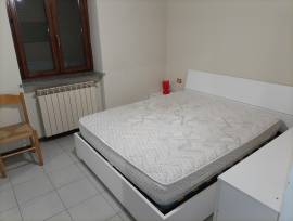 Bilocale arredato con posto auto
