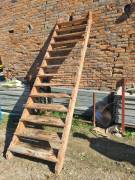 2 SCALE A PIOLI IN LEGNO USATE  
